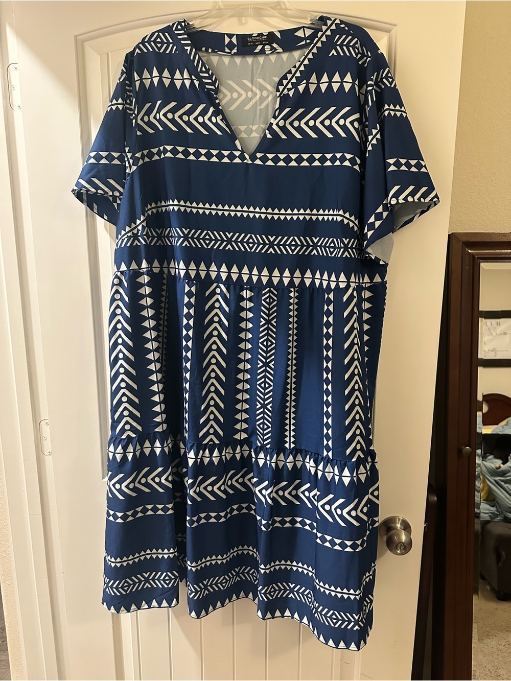 BloomChic Navy and White Geometric Midi Dress
